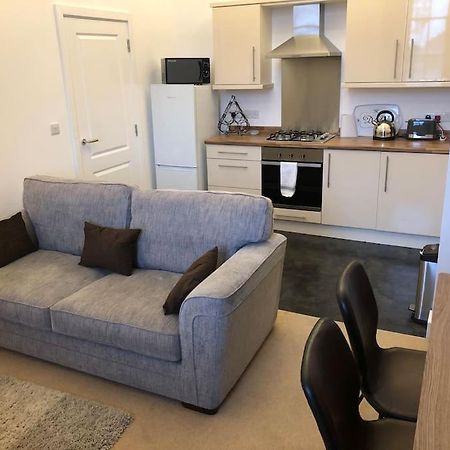 Fusilier Apartment Wrexham City Exterior foto